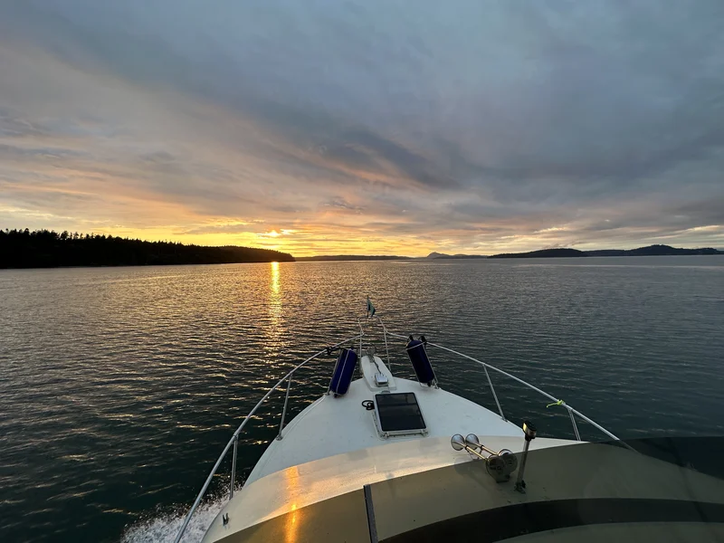 Tollycraft Boating Club Photo Contest